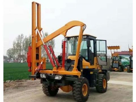 點擊查看詳細信息<br>標(biāo)題：打樁機 閱讀次數(shù)：3167