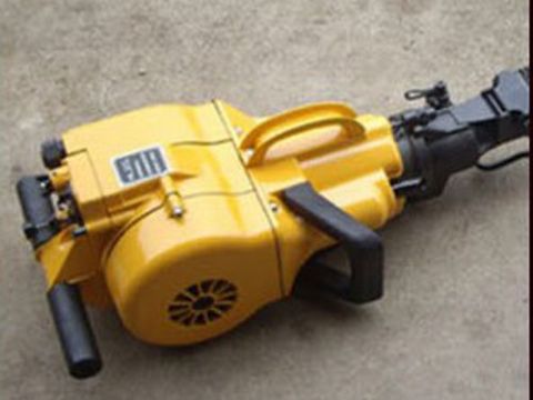 點擊查看詳細信息<br>標(biāo)題：鑿巖機 閱讀次數(shù)：2400